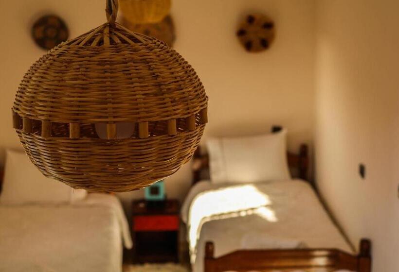 تختخواب در اتاق مشترک, Moroccan Surf Journey   Hostel