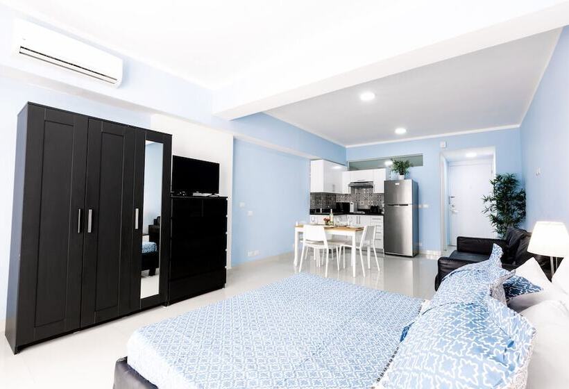 סטודיו דלוקס, Rooftop Pool Studios Suites Ducassi Deluxe Hotel Beach Club & Spa