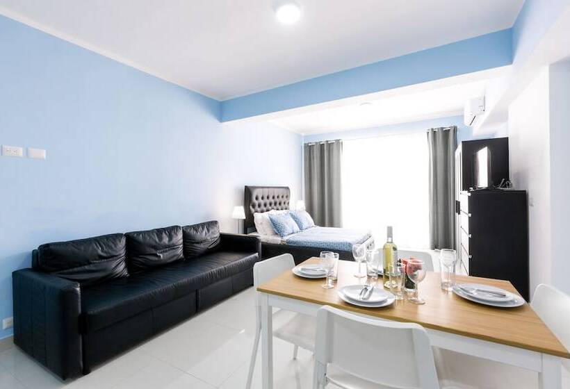 סטודיו דלוקס, Rooftop Pool Studios Suites Ducassi Deluxe Hotel Beach Club & Spa