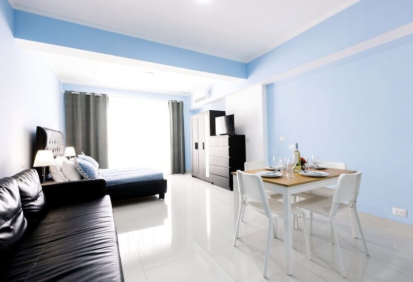 סטודיו דלוקס, Rooftop Pool Studios Suites Ducassi Deluxe Hotel Beach Club & Spa