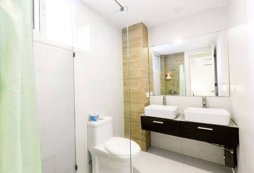 Quarto Ático, Rooftop Pool Studios Suites Ducassi Deluxe Hotel Beach Club & Spa