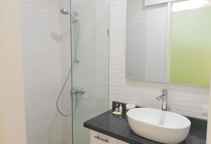 חדר פנטהאוז, Rooftop Pool Studios Suites Ducassi Deluxe Hotel Beach Club & Spa