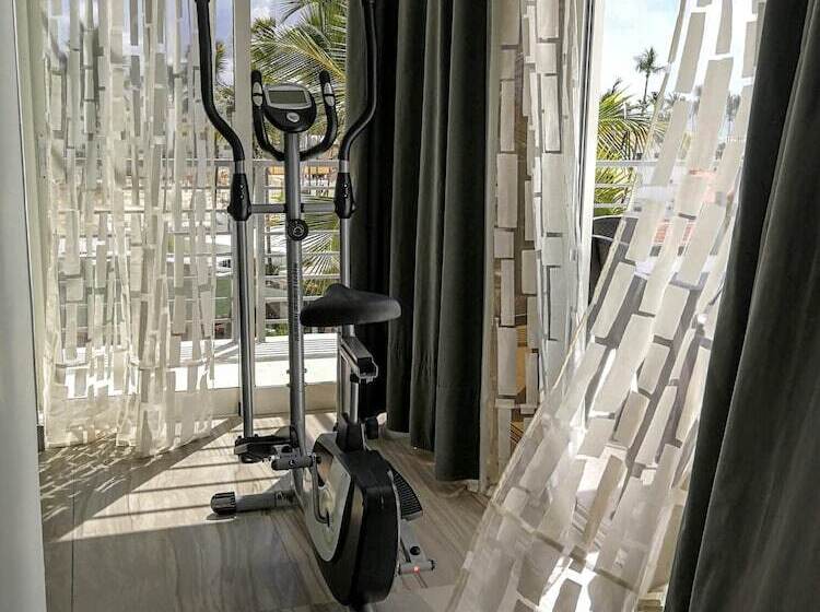 חדר פנטהאוז, Rooftop Pool Studios Suites Ducassi Deluxe Hotel Beach Club & Spa