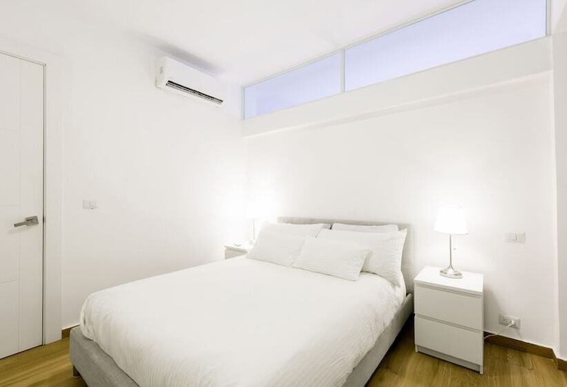 חדר פנטהאוז, Rooftop Pool Studios Suites Ducassi Deluxe Hotel Beach Club & Spa