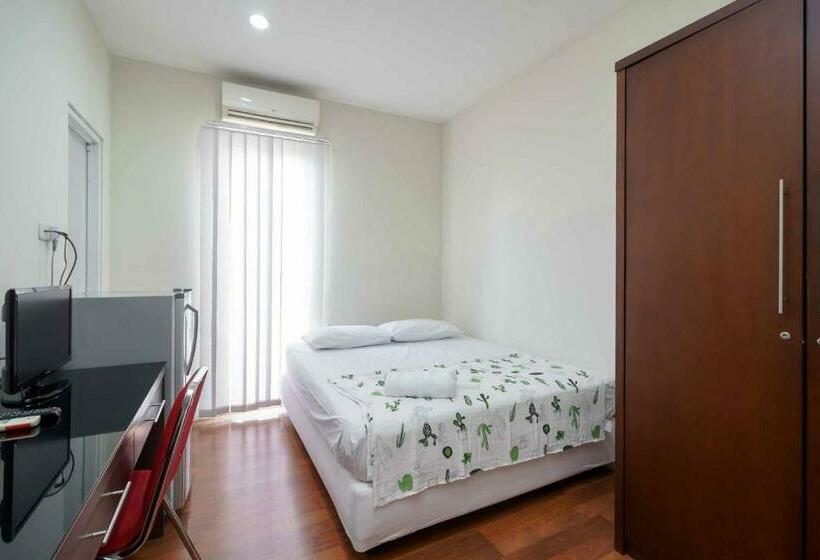 豪华房间, Avalon Karawaci Mitra Reddoorz