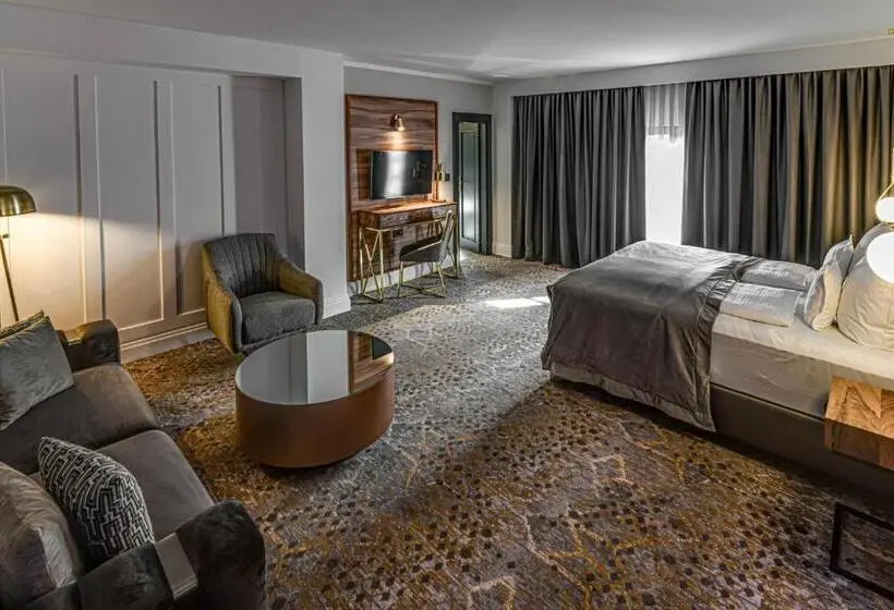 Deluxe Room, Boutique Donna Anna