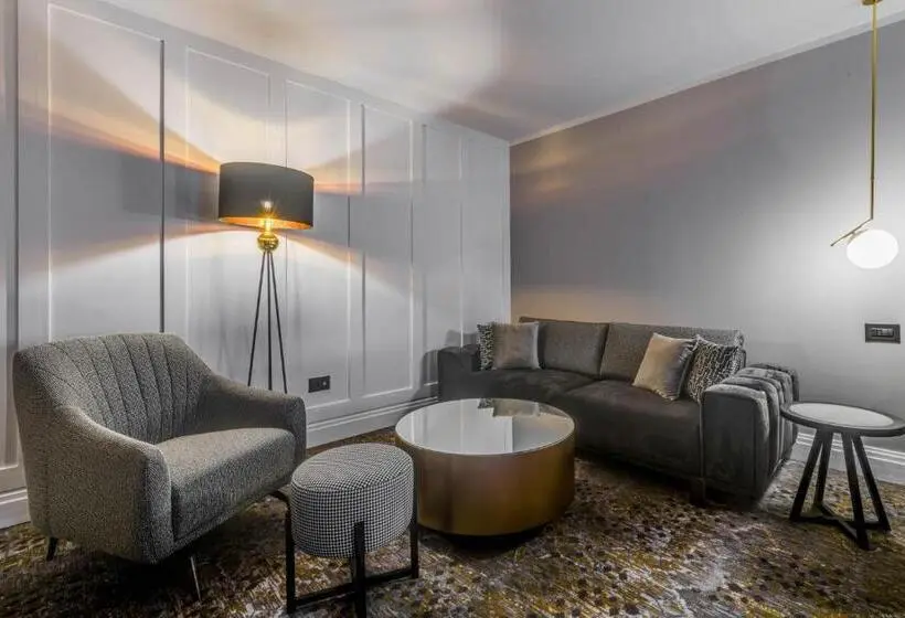 Deluxe Room, Boutique Donna Anna