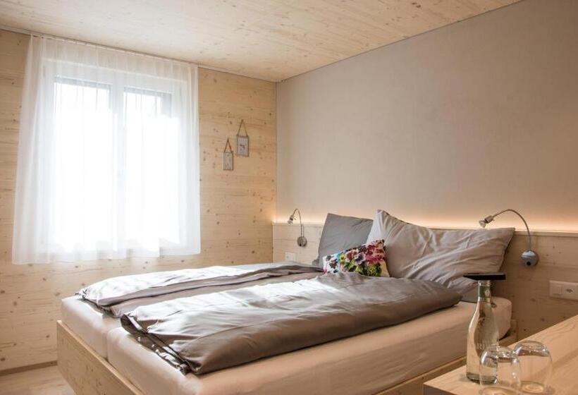 Номер Economy, Kronelodge   Self Check In