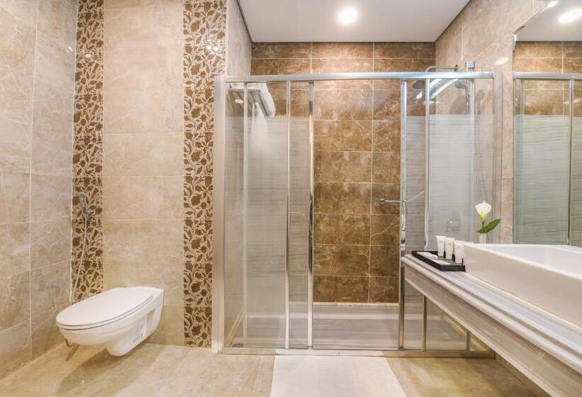 کلبه ییلاقی, Tolip Gardens