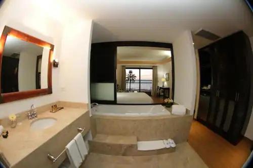 小型套房带阳台, Beach Club Junior Suite