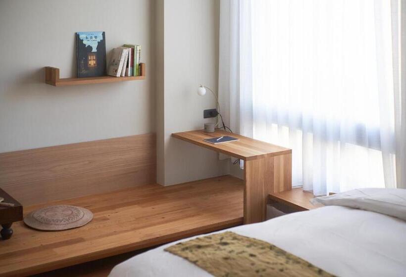 اتاق استاندارد, Or Inn