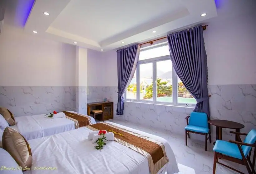 اتاق پریمیوم چهارنفره, Hưng Khánh