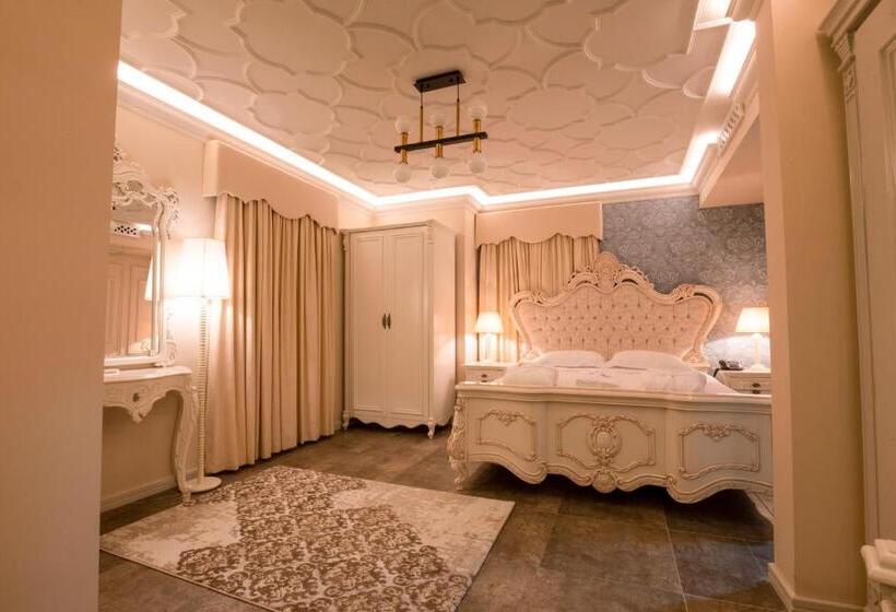 סוויטה דלוקס, Vila Ekrem