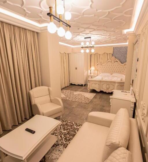 סוויטה דלוקס, Vila Ekrem