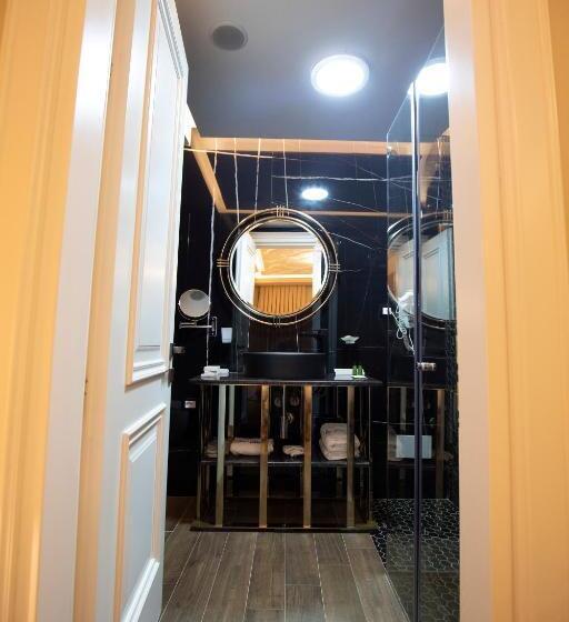 חדר דלוקס, Vila Ekrem