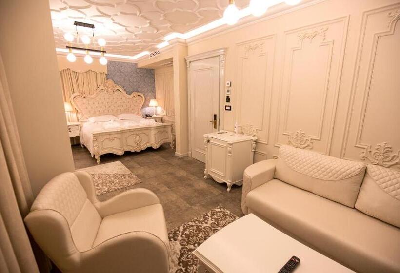 סוויטה דלוקס, Vila Ekrem