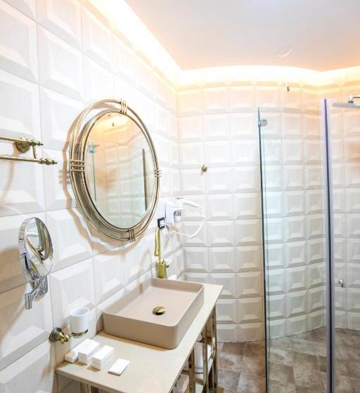 חדר דלוקס, Vila Ekrem