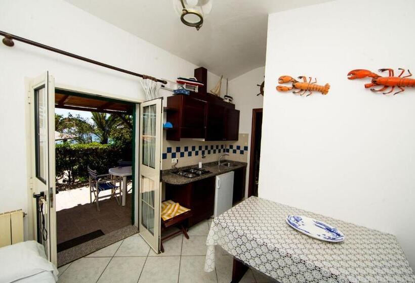 דירת חדר נוף לים, Mandel 2 Residence