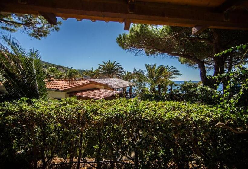 דירת חדר נוף לים, Mandel 2 Residence