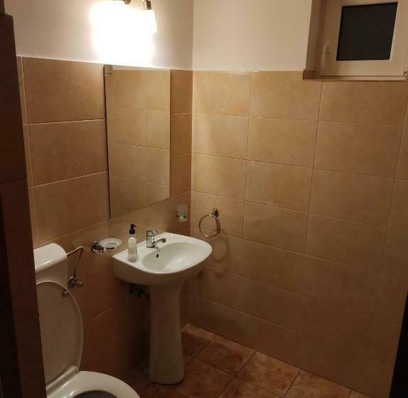 Cameră Triplă Standard, Motel Prislop