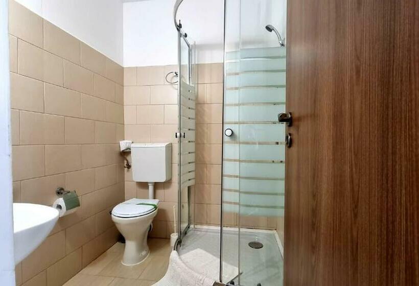 Cameră Standard, Motel Prislop