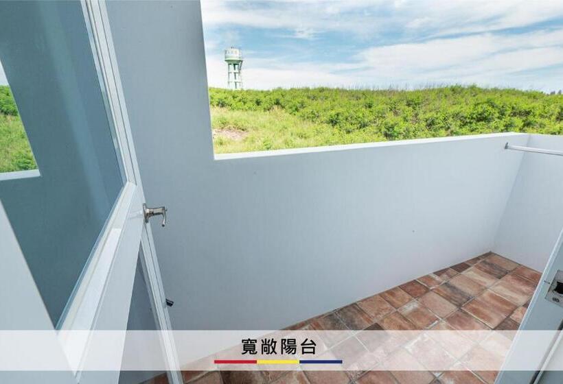 اتاق استاندارد چهار تخته, 蒙德里安山水民宿