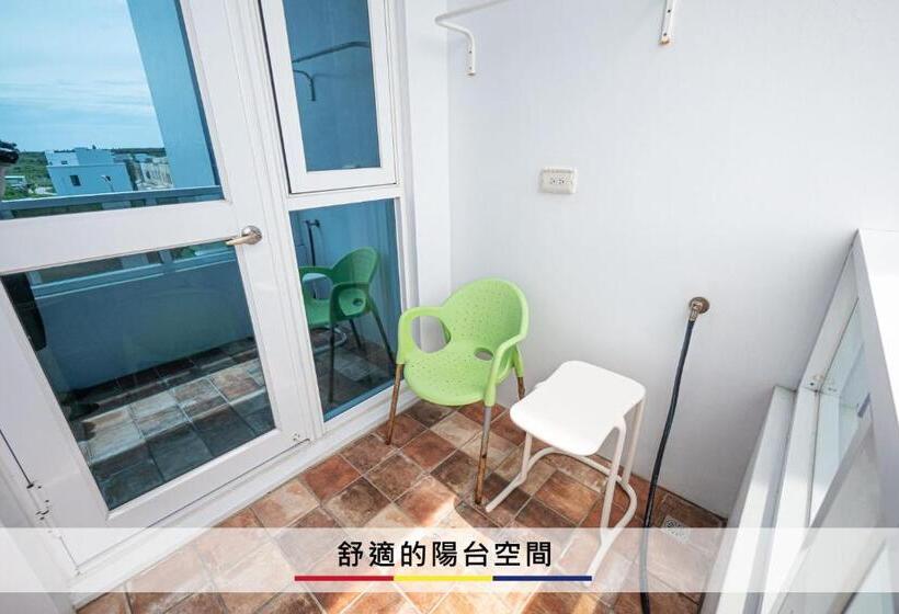 اتاق استاندارد سه تخته با چشمانداز باغ, 蒙德里安山水民宿