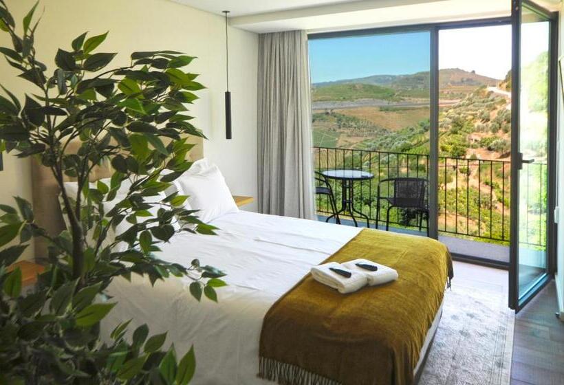 침실 3개 아파트, Douroxisto