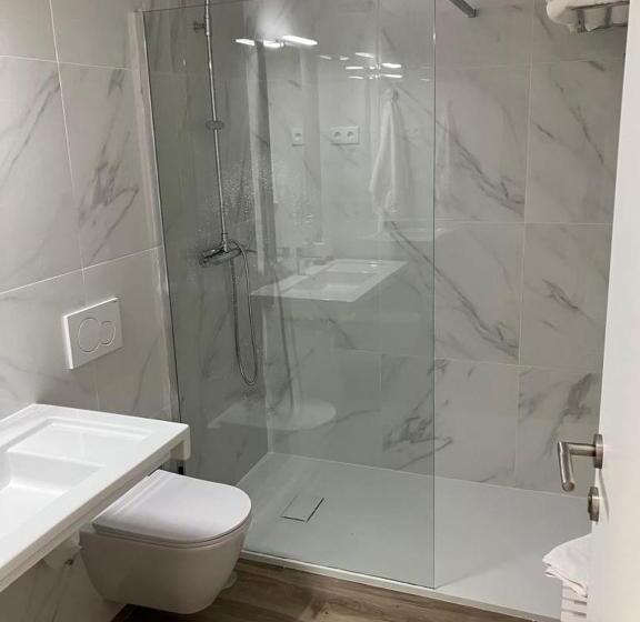 침실 1개 풀장 전망 아파트, Douroxisto