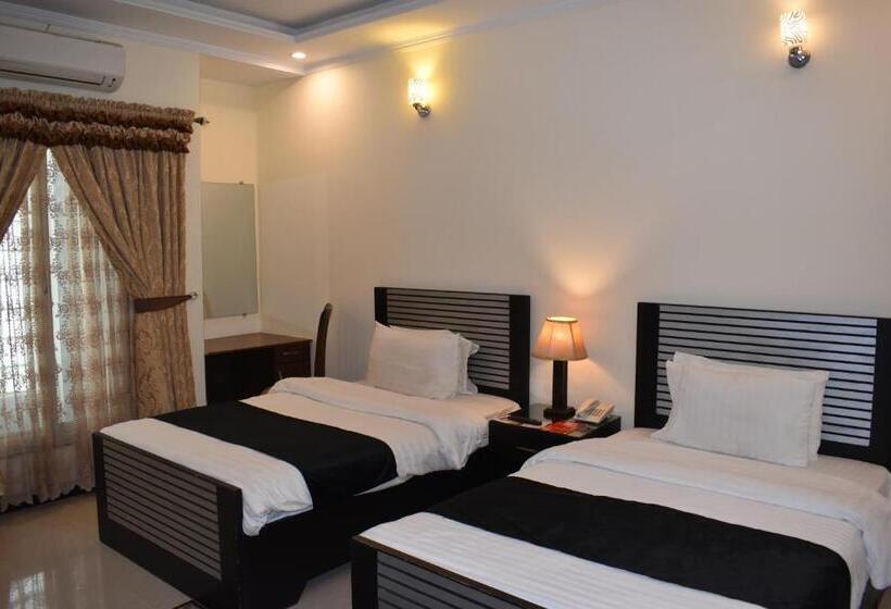 اتاق استاندارد, De Raj Sialkot