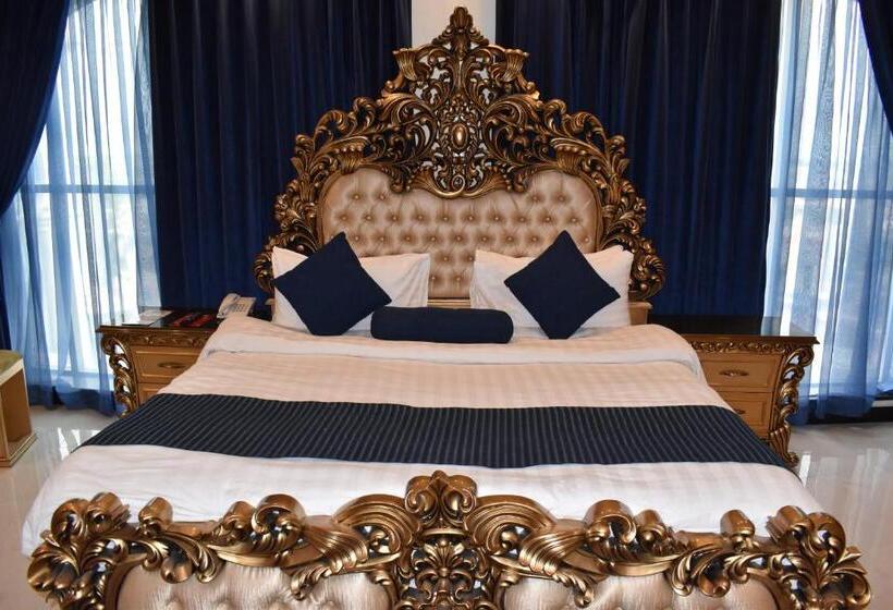 سوییت اجرایی, De Raj Sialkot