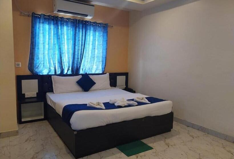 3 Bett Deluxe Zimmer, Goroomgo Avipsha Digha