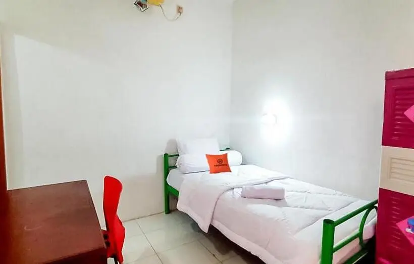 Chambre Standard Individuelle, Koolkost Syariah @ Citraland Puri Serang