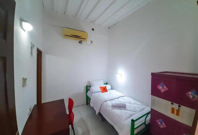 스탠다드 싱글 룸, Koolkost Syariah @ Citraland Puri Serang