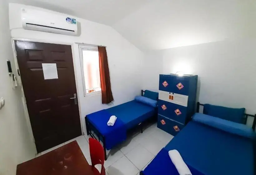 Chambre Standard Salle de Bains Commune, Koolkost Syariah @ Citraland Puri Serang
