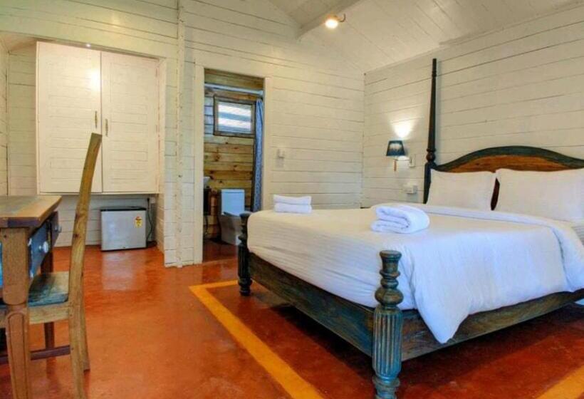 חדר דלוקס, Lotusfeet Beach Resort Morjim