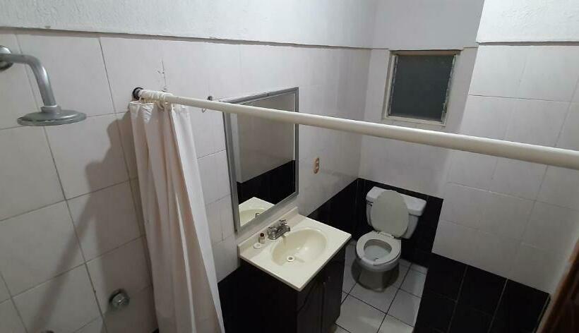 스탠다드 룸, San Miguel