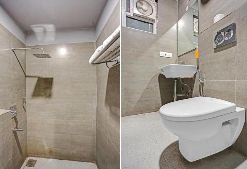 Üç Kişilik Klasik oda, Townhouse Nangal Raya Pankha Road