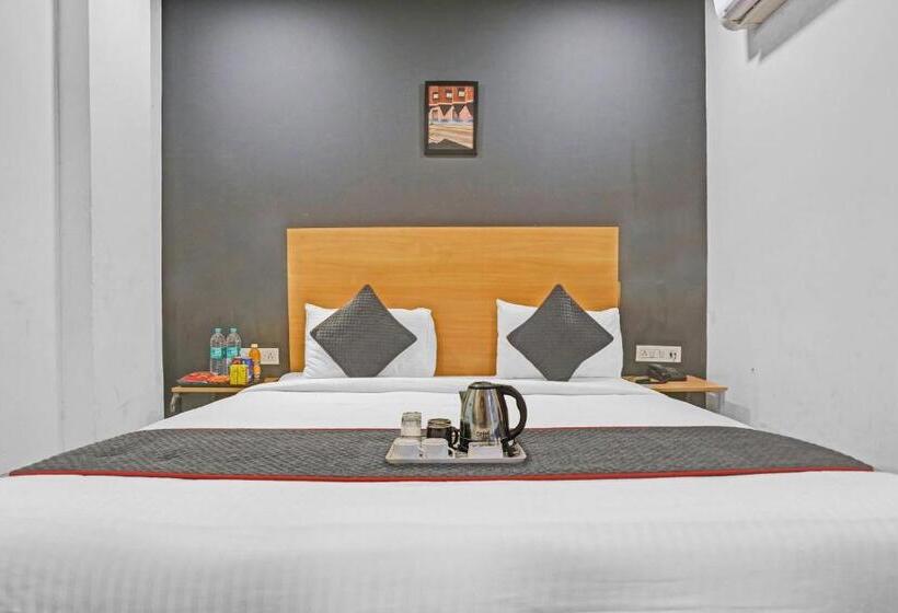 Üç Kişilik Klasik oda, Townhouse Nangal Raya Pankha Road