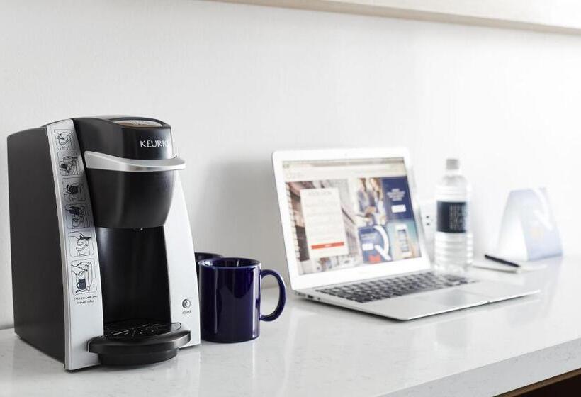 标准间, Club Quarters Hotel White House, Washington Dc