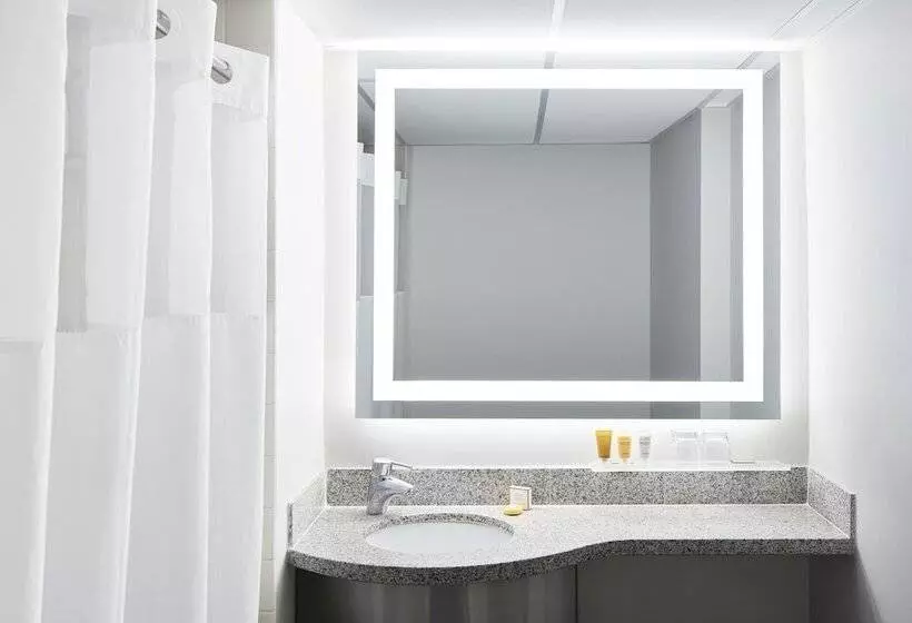 デラックスルーム, Club Quarters Hotel White House, Washington Dc