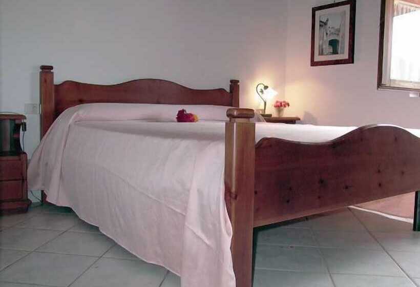 חדר משפחתי, Il Forno Antico