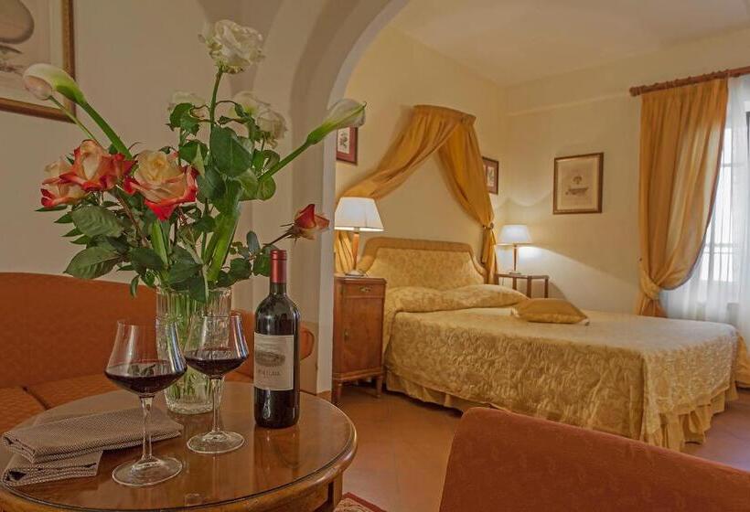 스위트, Relais Il Chiostro Di Pienza