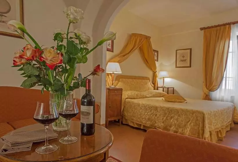 スイート, Relais Il Chiostro Di Pienza