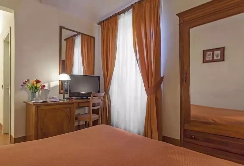 スーペリアールーム, Relais Il Chiostro Di Pienza