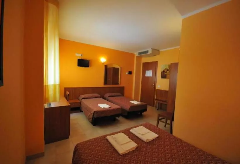 اتاق استاندارد چهار تخته, E Appartamenti La Solaria