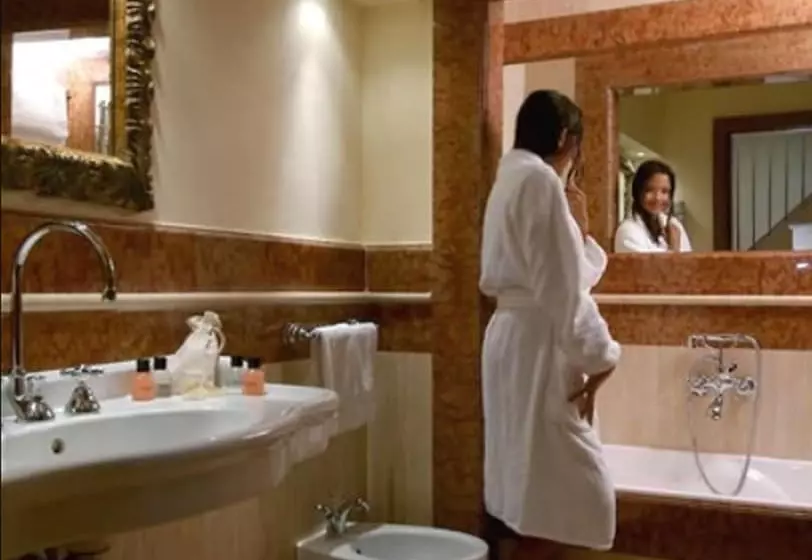 سوییت لوکس, San Biagio Relais