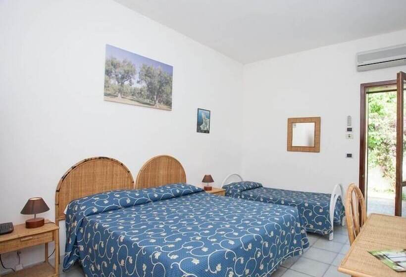 Standard Kolmen Hengen Huone, Solara