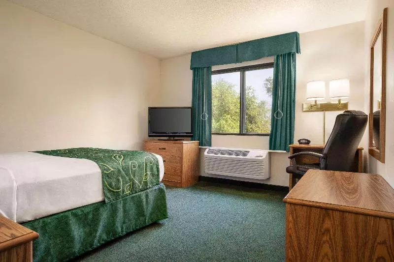スタンダードルーム, Travelodge By Wyndham Morrill
