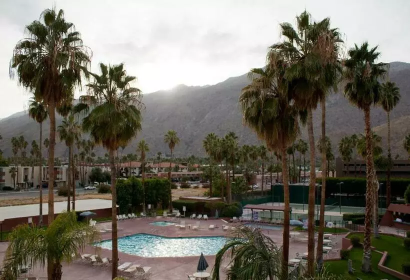 プールビュースイート, Marquis Villas Resort